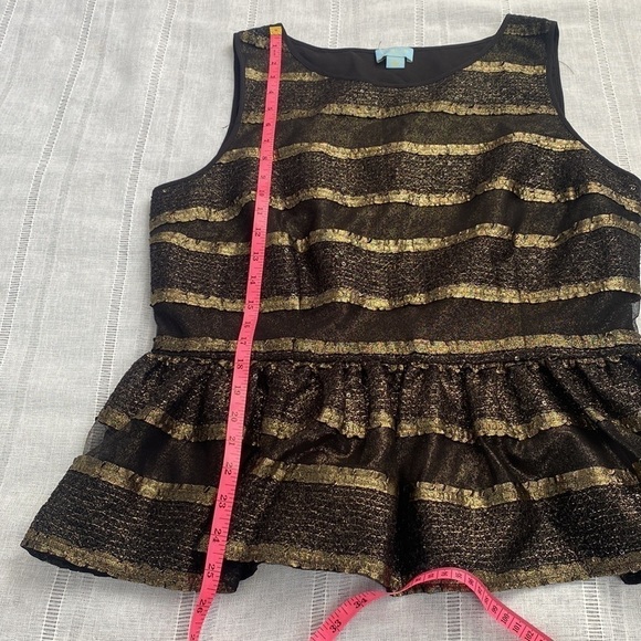 CeCe NWT Peplum Jubilee Gem blouse. - Picture 6 of 14